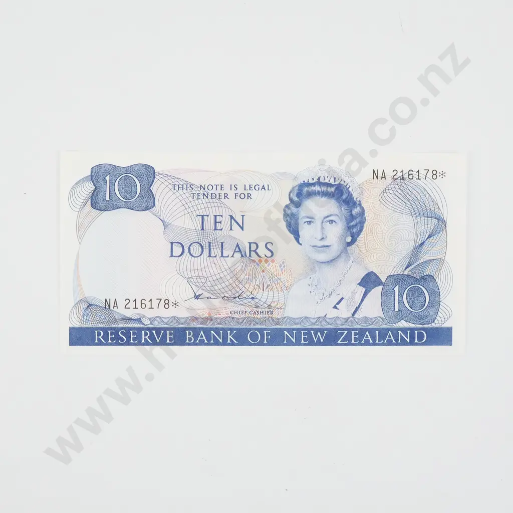 New Zealand Ten Dollar Hardie Star Banknote - AUNC  Image 1++
