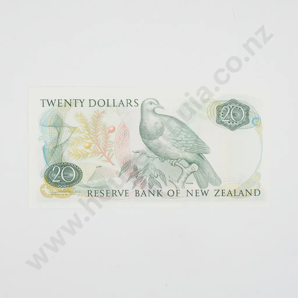 20 Dollar New Zealand Hardie Star Banknote - AUNC CV $150 Image 1++