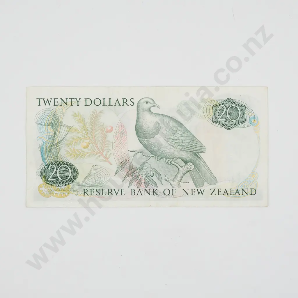 New Zealand Hardie Twenty Dollar Star Banknote  Image 1++