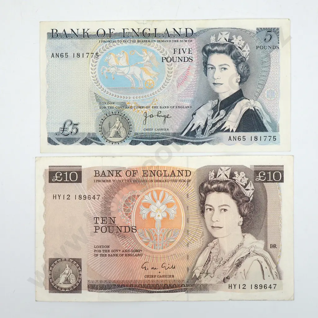 United Kingdom Five & Ten Pound Banknotes  Image 1++