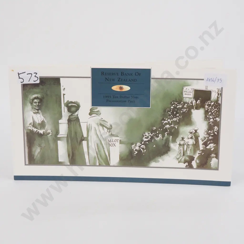 New Zealand Uncut Sheet of Four 1993 Ten Dollar Banknotes  Image 1++