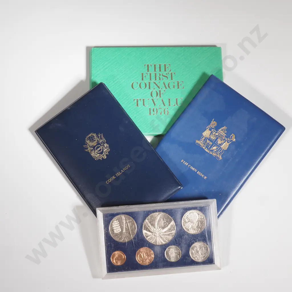 Four Pacific Island Coin Sets incl Scarce 1976 Tuvalu Set  Image 1++