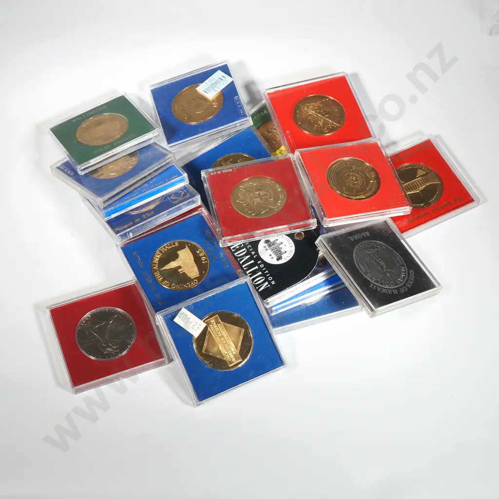 Assorted Cased Commemoratives  Image 1++