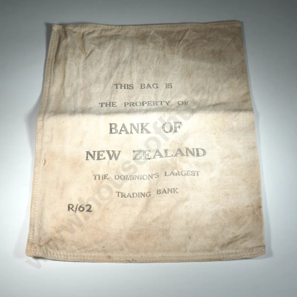 Old Bank of New Zealand Cloth Change Bag  Image 1++