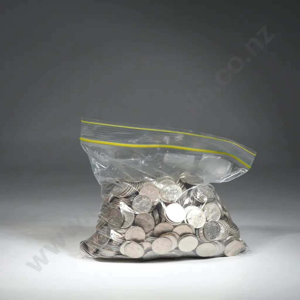 3.13 KG of Assorted New Zealand Five Cent Coins Image 1++