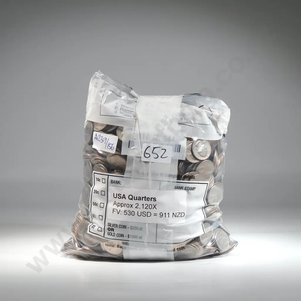 Approx 2,120 United States of America Quarters - Face Value $530 USD - $911 NZD  Image 1++