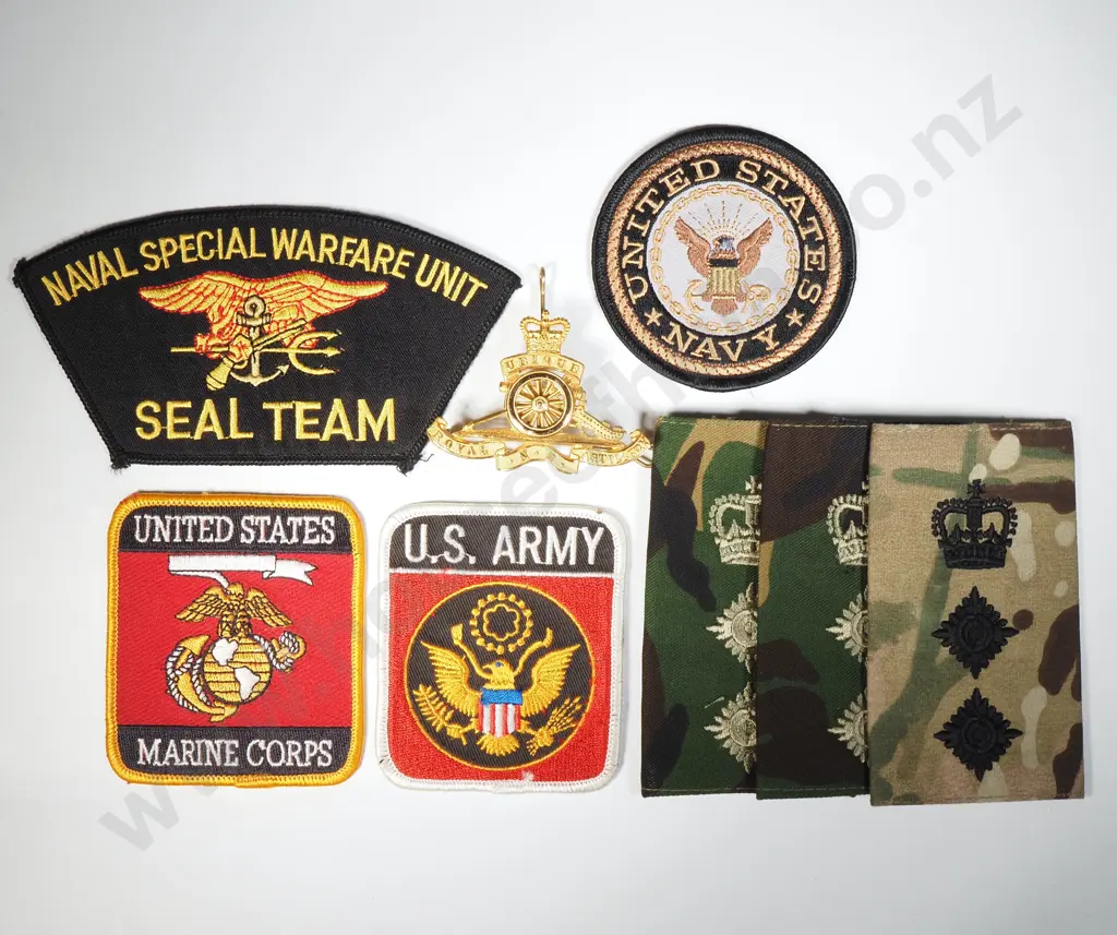 Assorted Patches & NZ Artillery Cap Badge  Image 1++