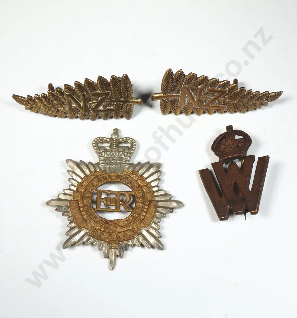 Assorted Military Badges Image 1++