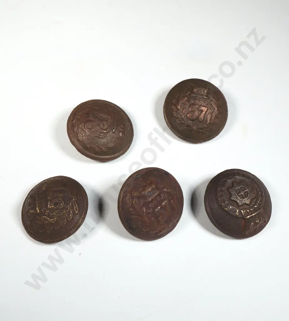 Assorted New Zealand Wars Ground Dug Buttons  Image 1++