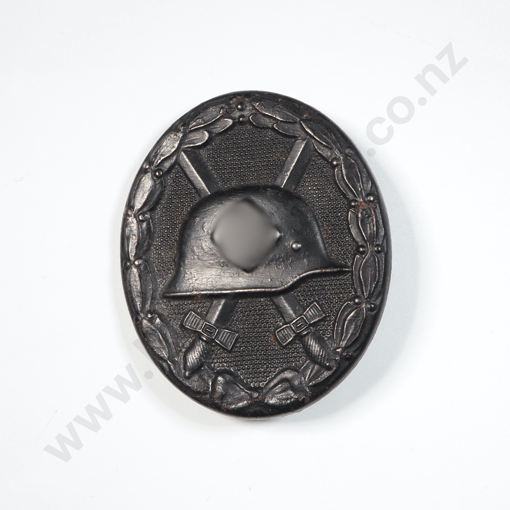 WW2 German Black Wound Badge  Image 1++
