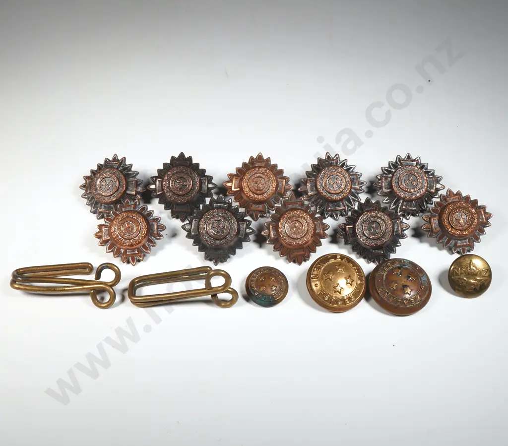 Assorted Lot of Rank Pips & Buttons Image 1++