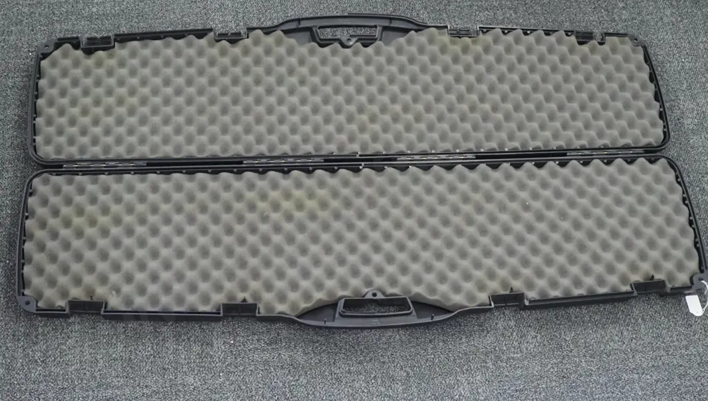 Protector Series Rigid Rifle Case 130cm Long Image 1++