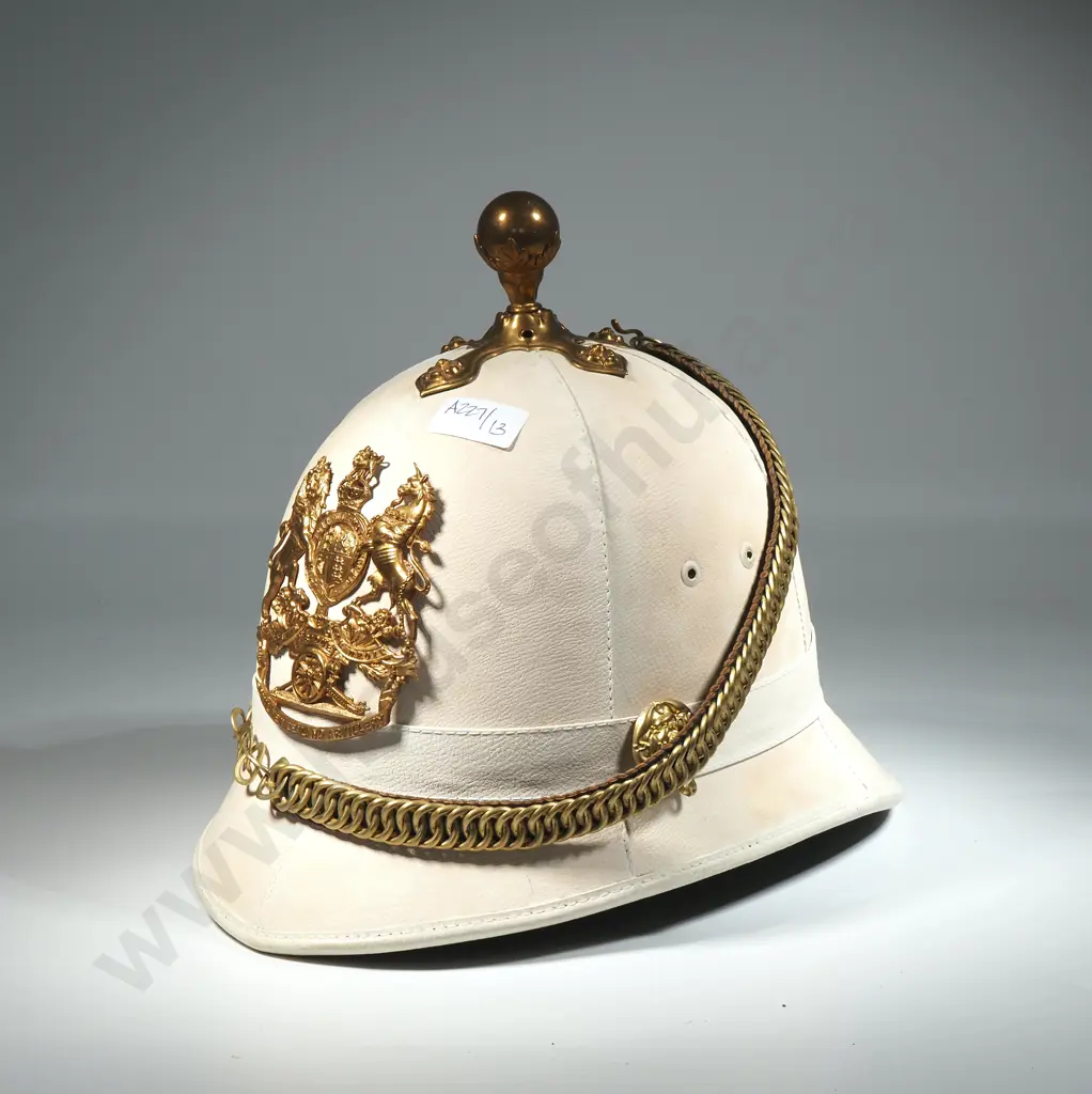 White NZ Police Helmet with Royal NZ Artillery Helmet Plate, Ball top & strap Image 1++