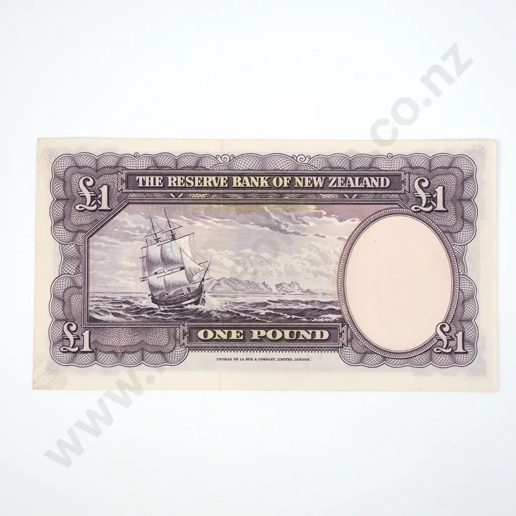 One Pound Fleming Banknote - AUNC Image 1++