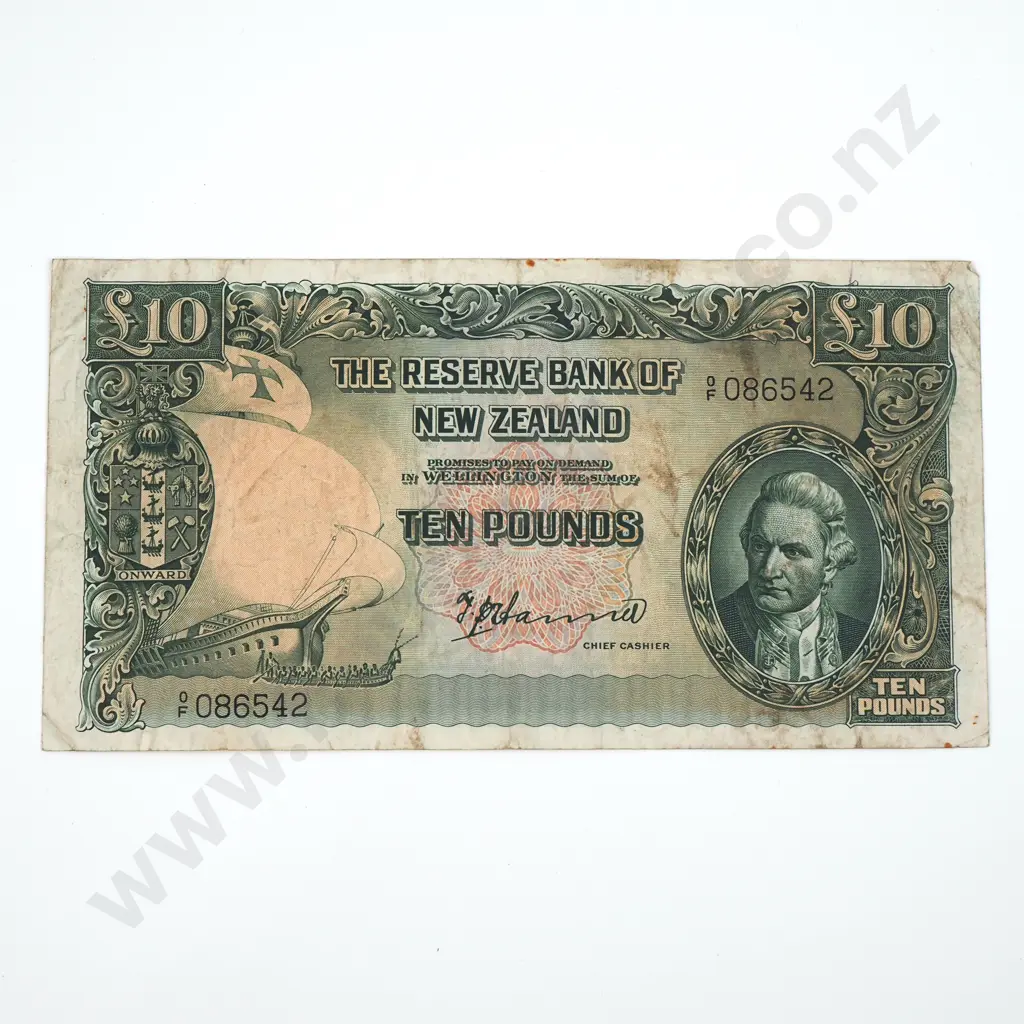 New Zealand Ten Pound Hanna Banknote - First Prefix - Circulated Condition  Image 1++