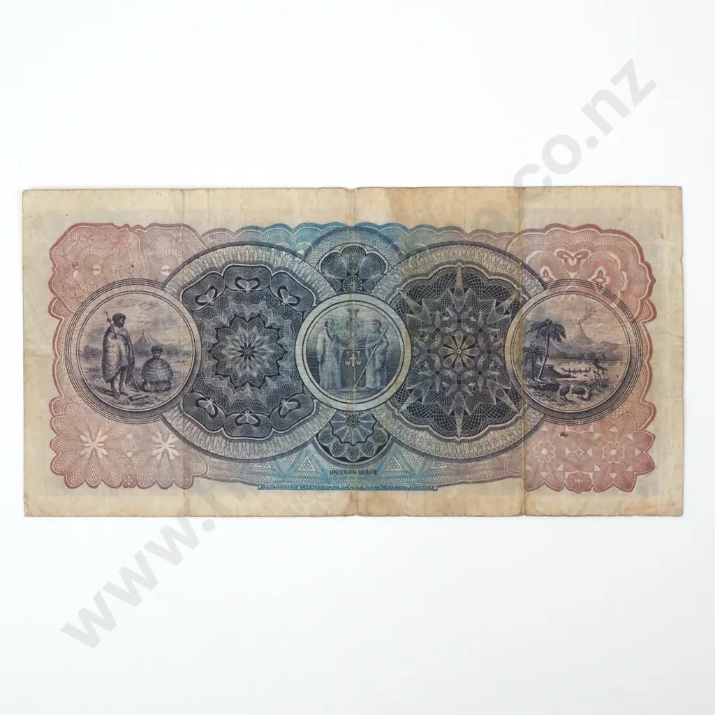 Bank of New Zealand ( Curved ) One Pound, 1st October 1925 Image 1++