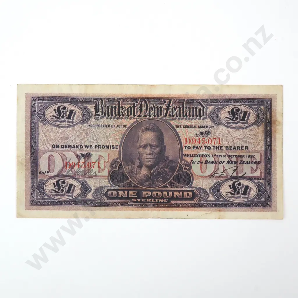 Bank of New Zealand ( Straight ) One Pound, 1st October 1927 Image 1++