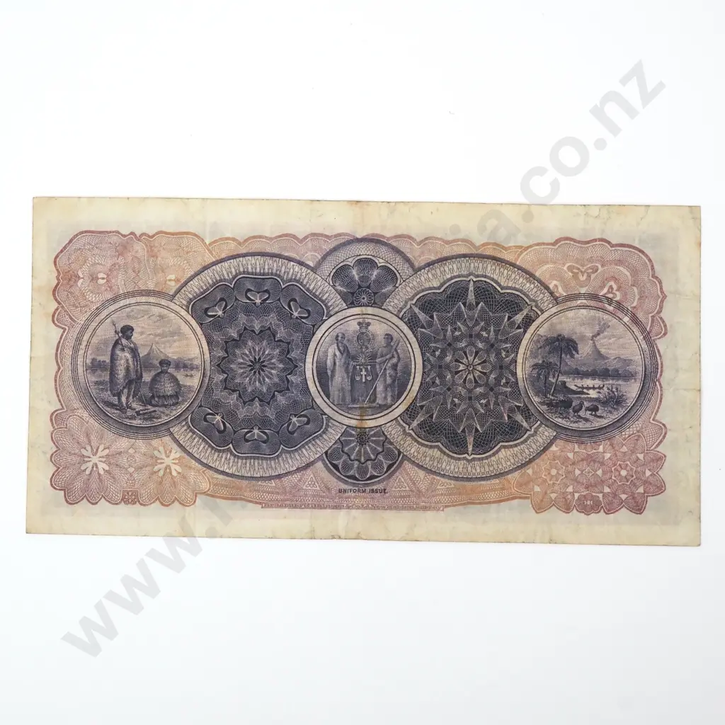 Bank of New Zealand ( Straight ) One Pound, 1st October 1927 Image 1++