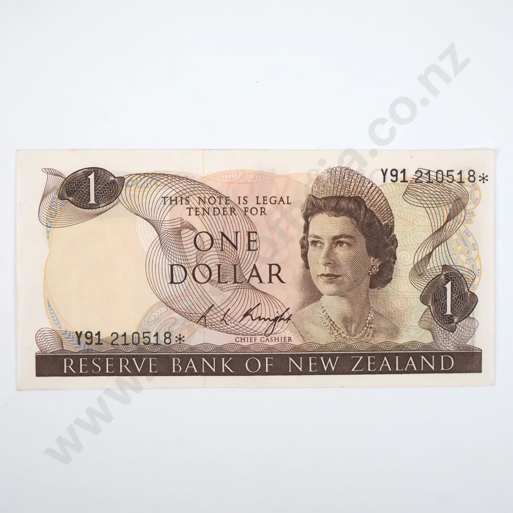 One Dollar Knight Star Banknote - Prefix Y91 - AUNC CV $35 Image 1++