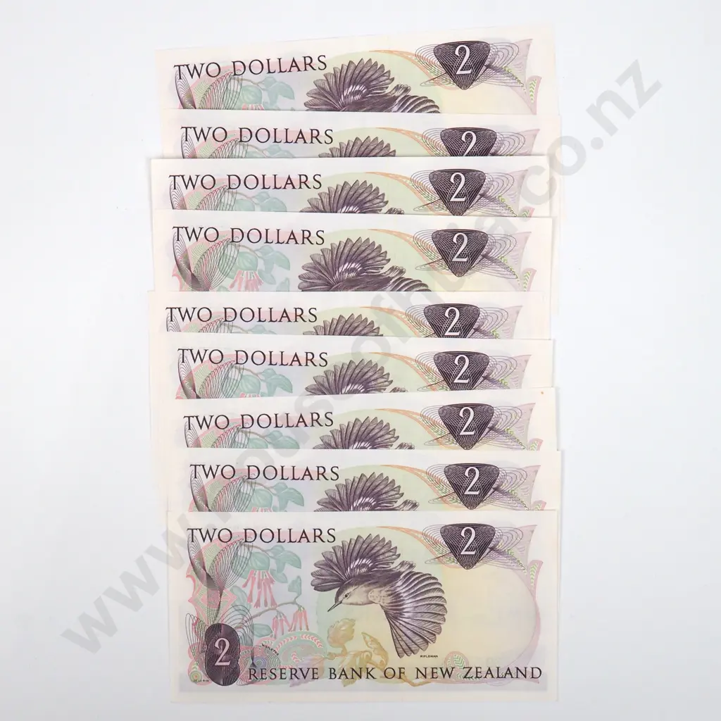 Nine Consecutive Two Dollar Hardie Type I Banknotes - AUNC Total CV $225  Image 1++