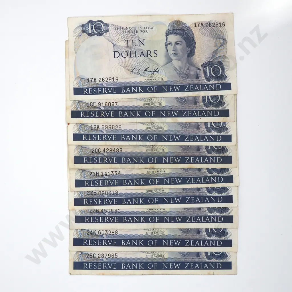 Nine Ten Dollar Knight Banknotes - Various Prefixes - Average Condition  Image 1++
