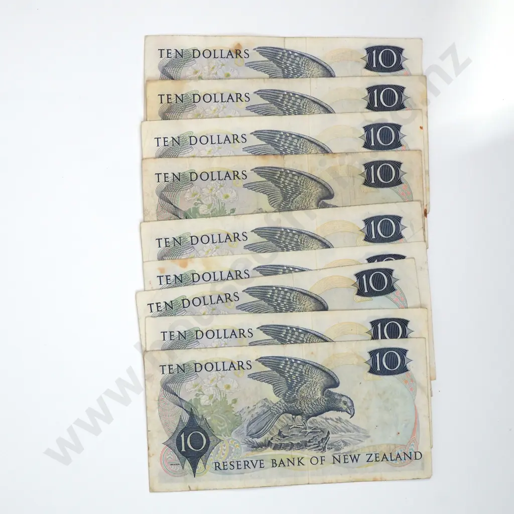 Nine Ten Dollar Knight Banknotes - Various Prefixes - Average Condition  Image 1++