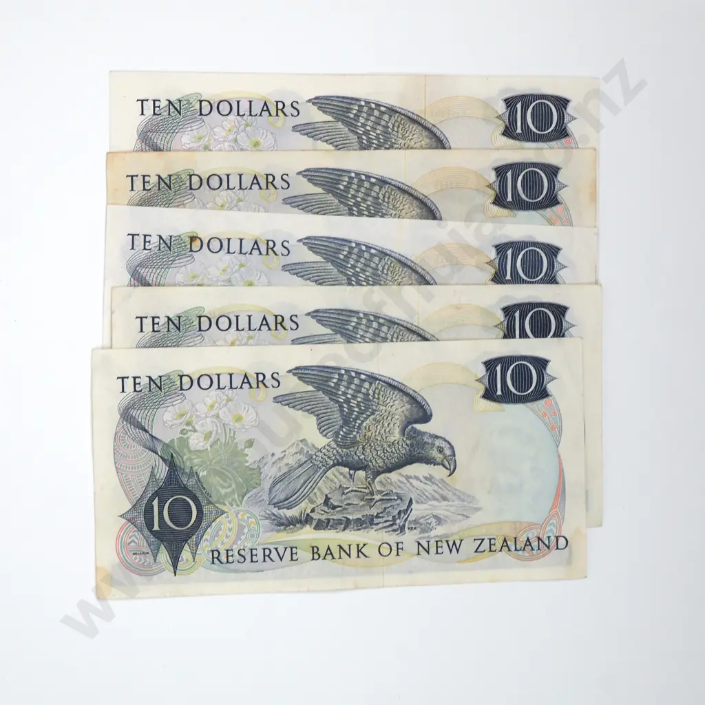 Five Ten Dollar Knight Banknotes - Various Prefixes - VF or Better  Image 1++