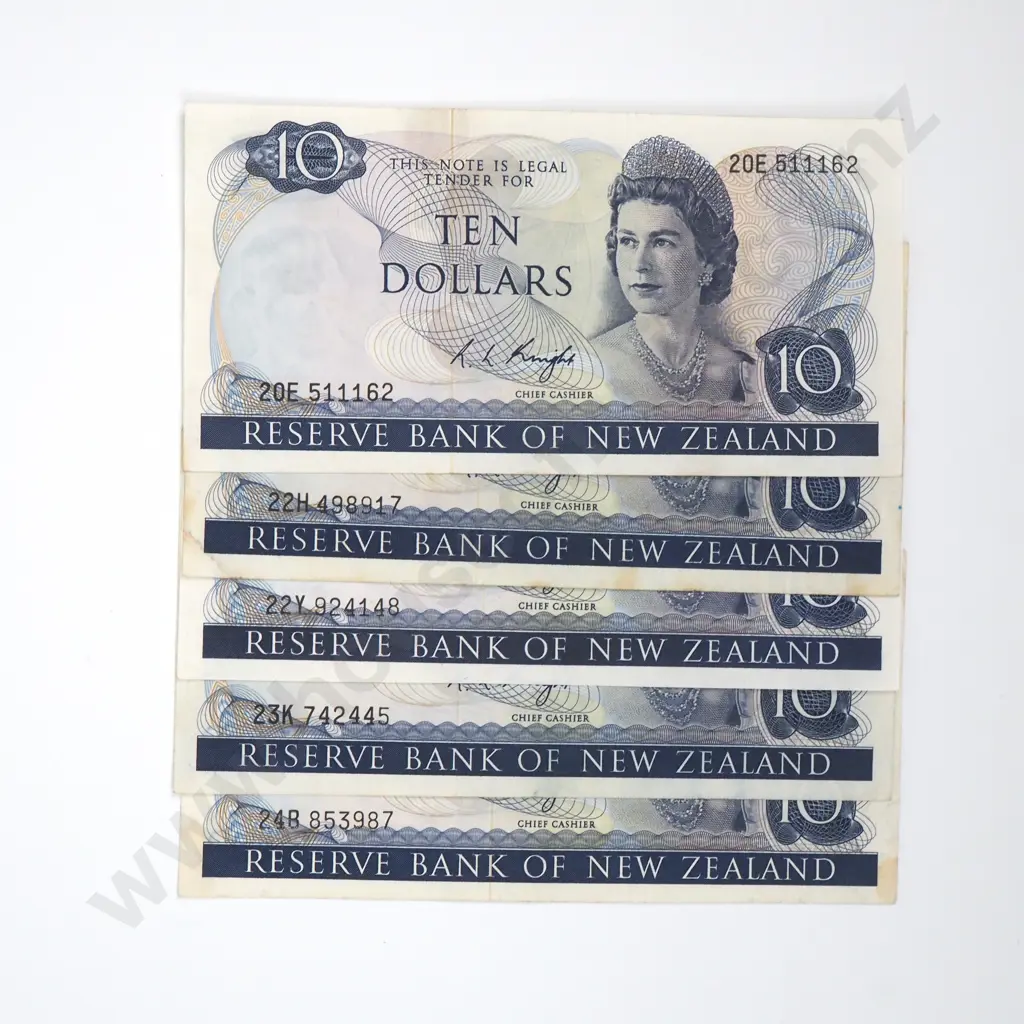 Five Ten Dollar Knight Banknotes - Various Prefixes - VF or Better  Image 1++