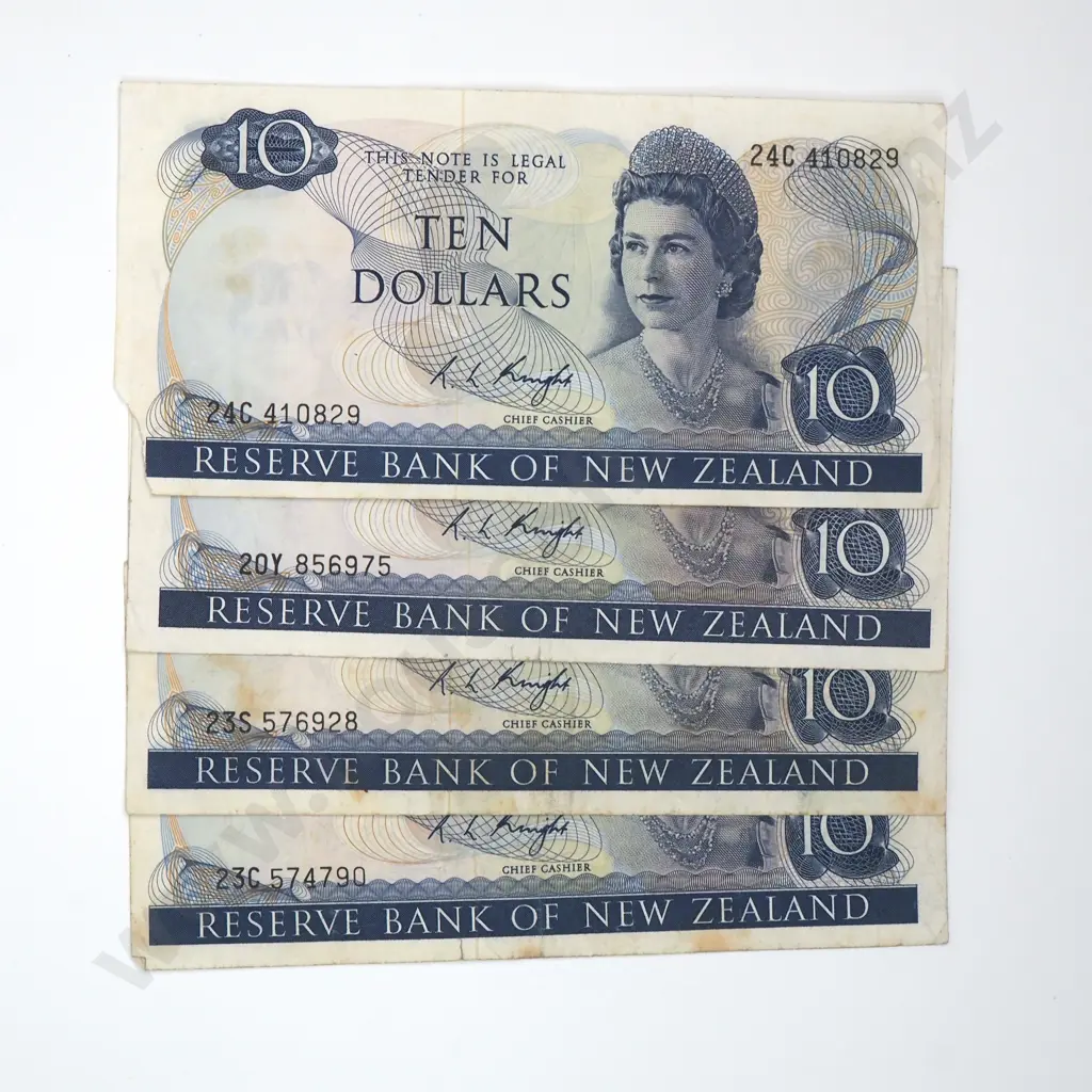 Four New Zealand Ten Dollar Knight Banknotes  Image 1++