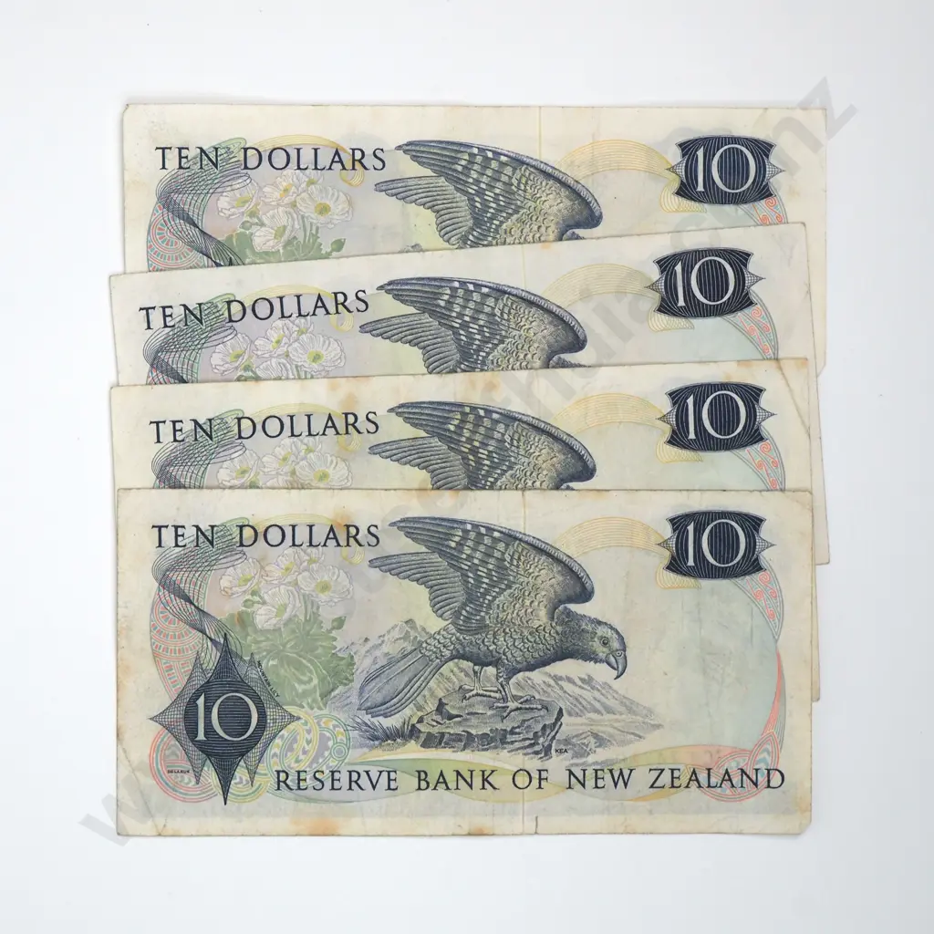 Four New Zealand Ten Dollar Knight Banknotes  Image 1++