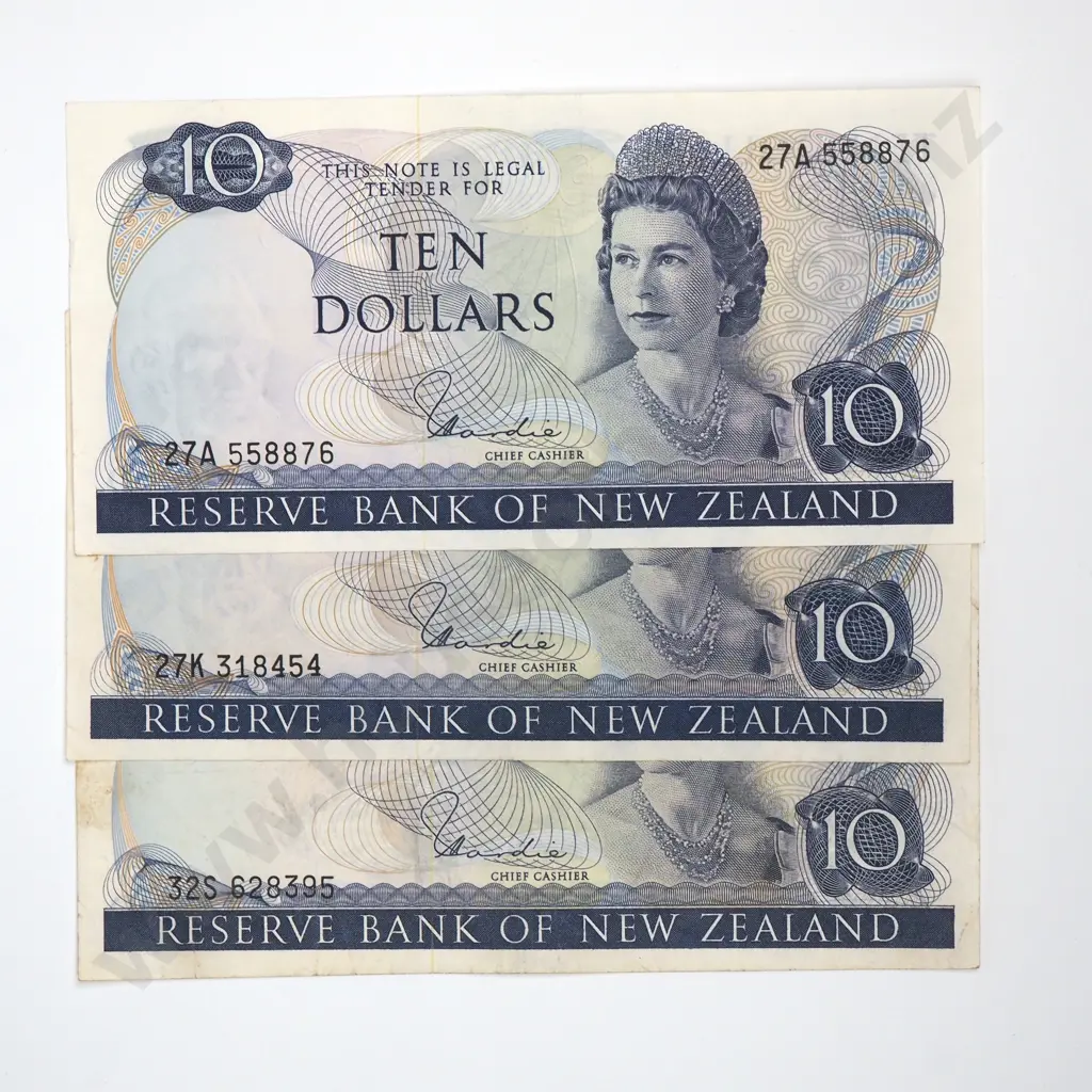 Three Ten Dollar Hardie Type I Banknotes - Various Prefixes- Fine or Better   Image 1++