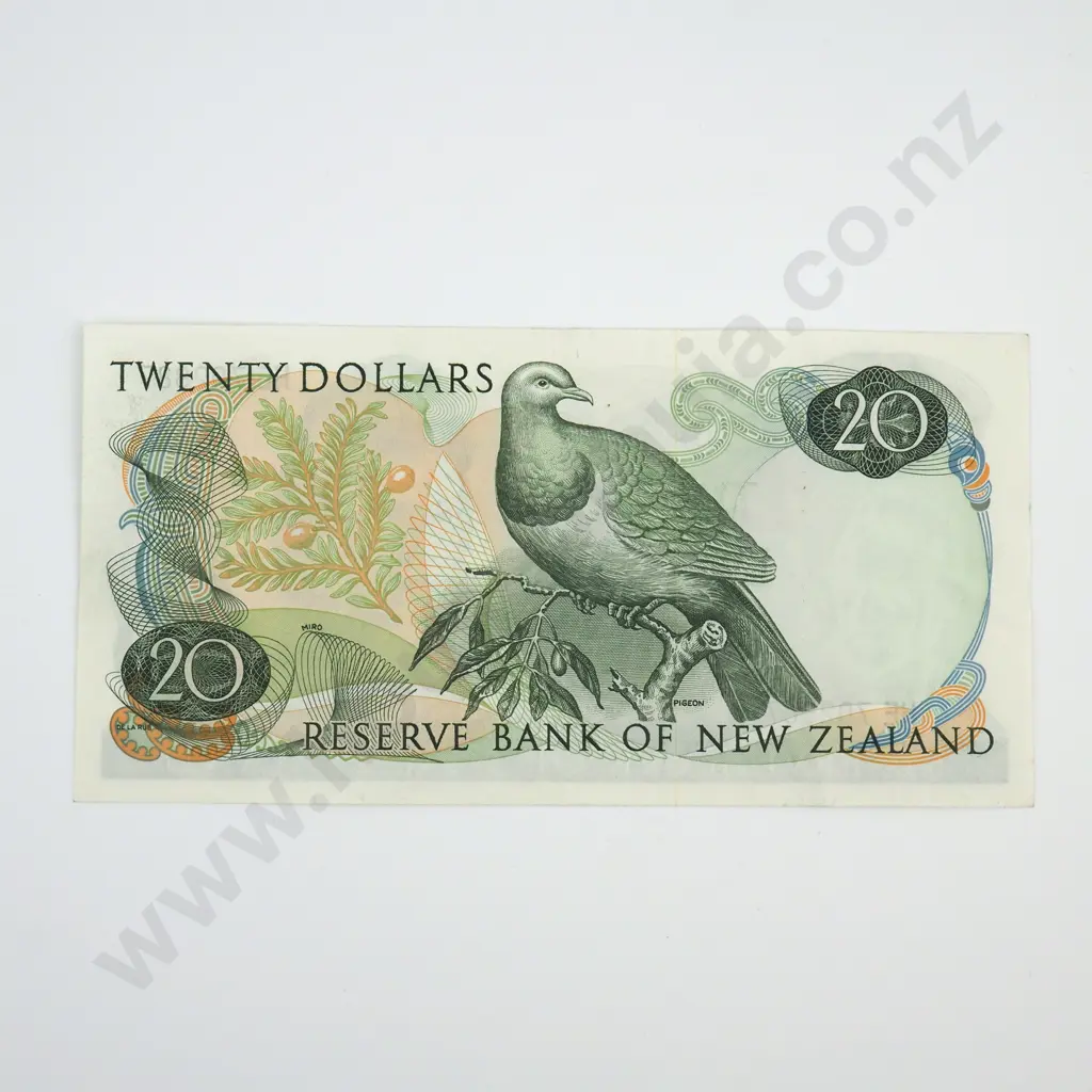 New Zealand Brash Twenty Dollar Banknote Better Grade  Image 1++