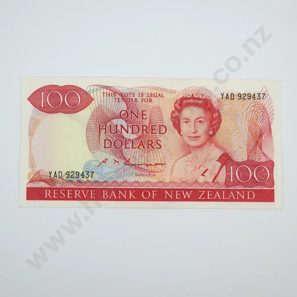 New Zealand One Hundred Dollar Russell Banknote  Image 1++