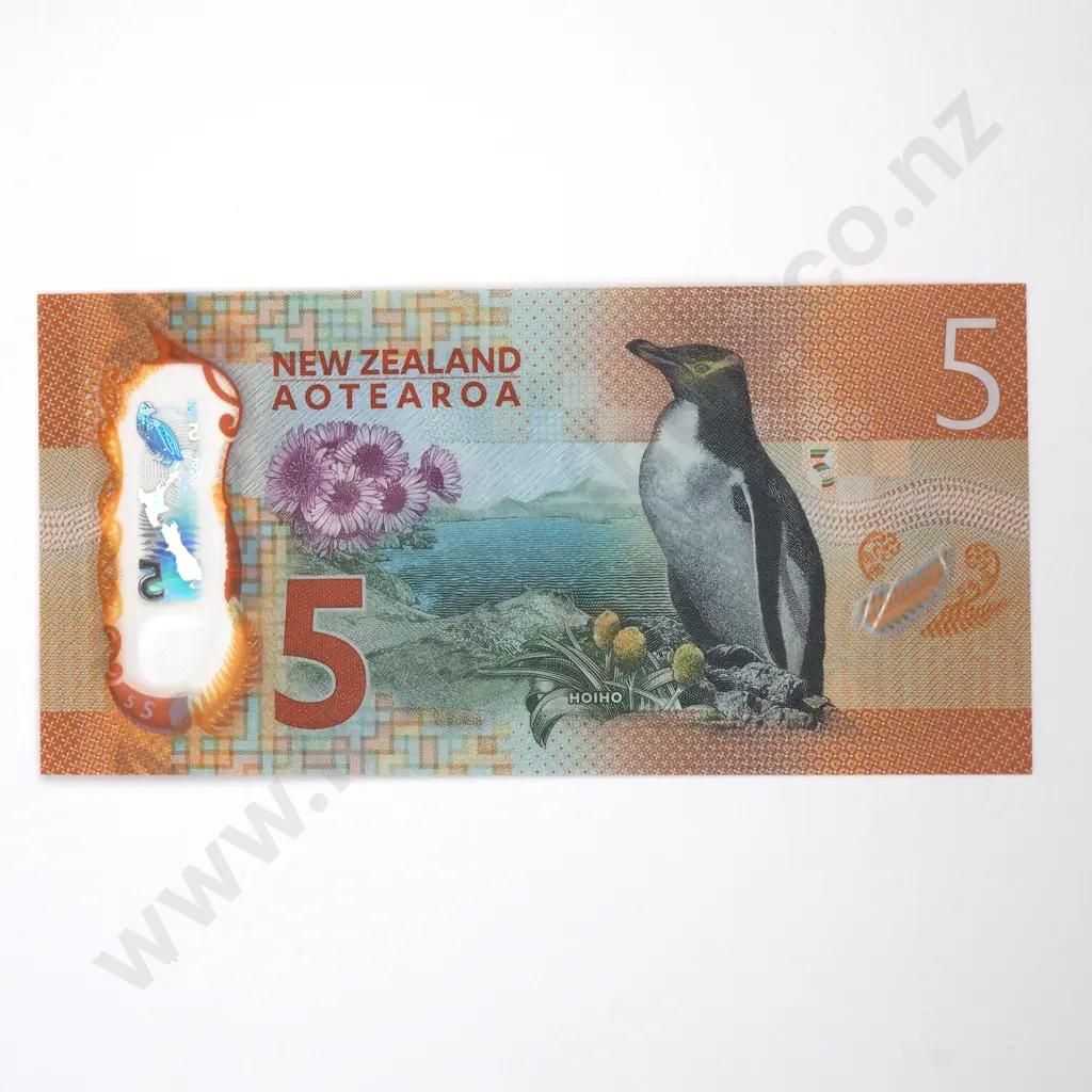 Five Dollar Bollard Banknote - CC Prefix AUNC Image 1++