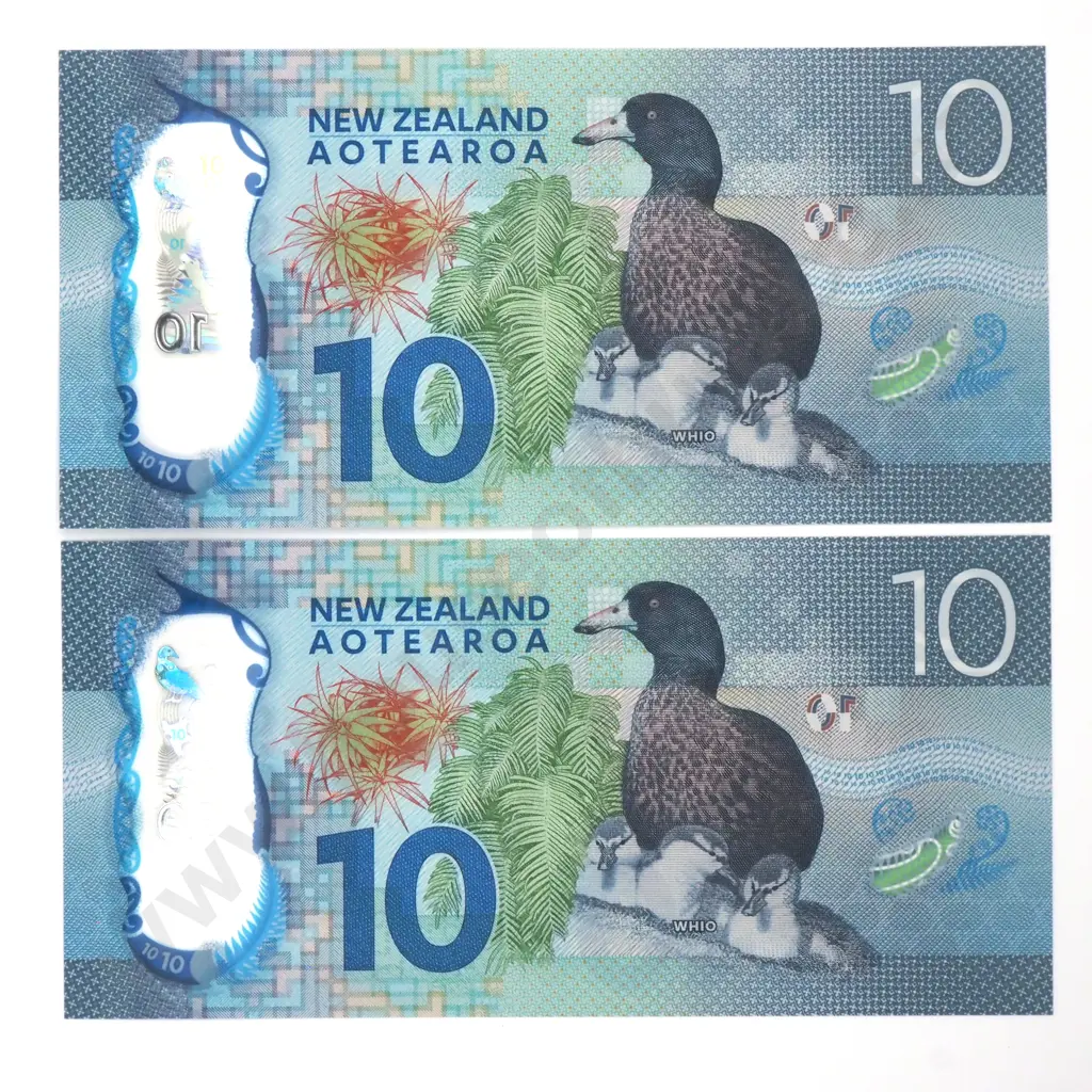 Consecutive Pair of Ten Dollar Wheeler Banknotes - UNC Image 1++