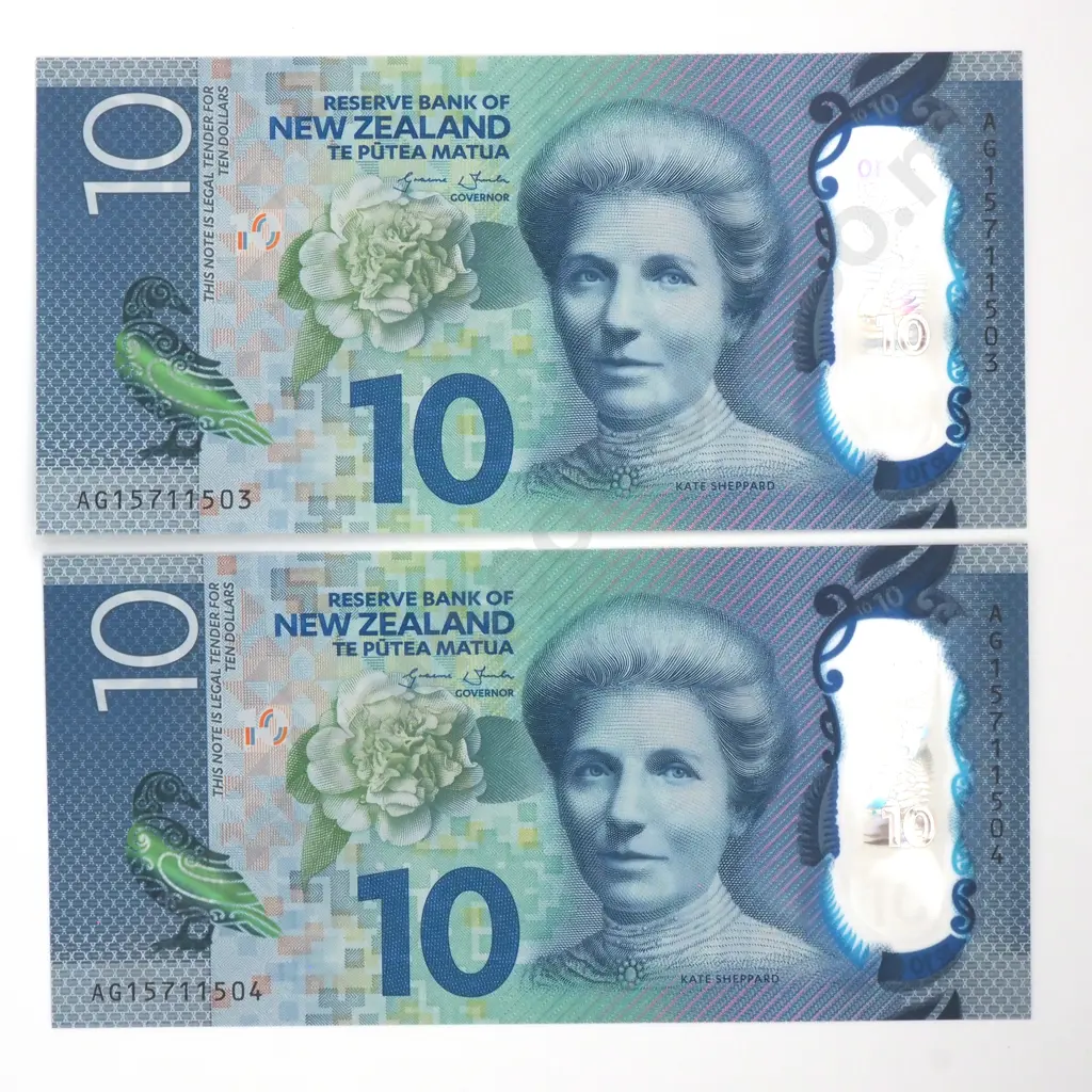 Consecutive Pair of Ten Dollar Wheeler Banknotes - UNC Image 1++