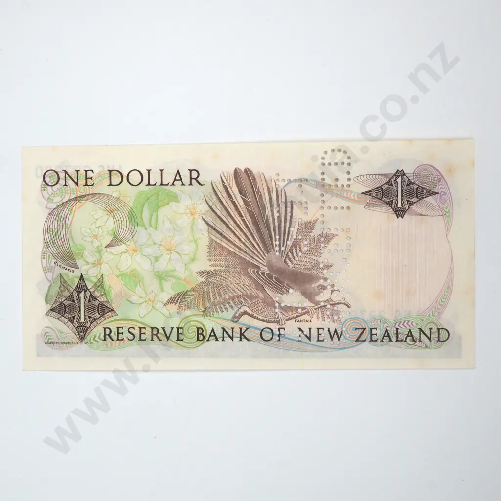 New Zealand Brash Last Prefix One Dollar Banknote "Canceled 11  2 91"  Image 1++