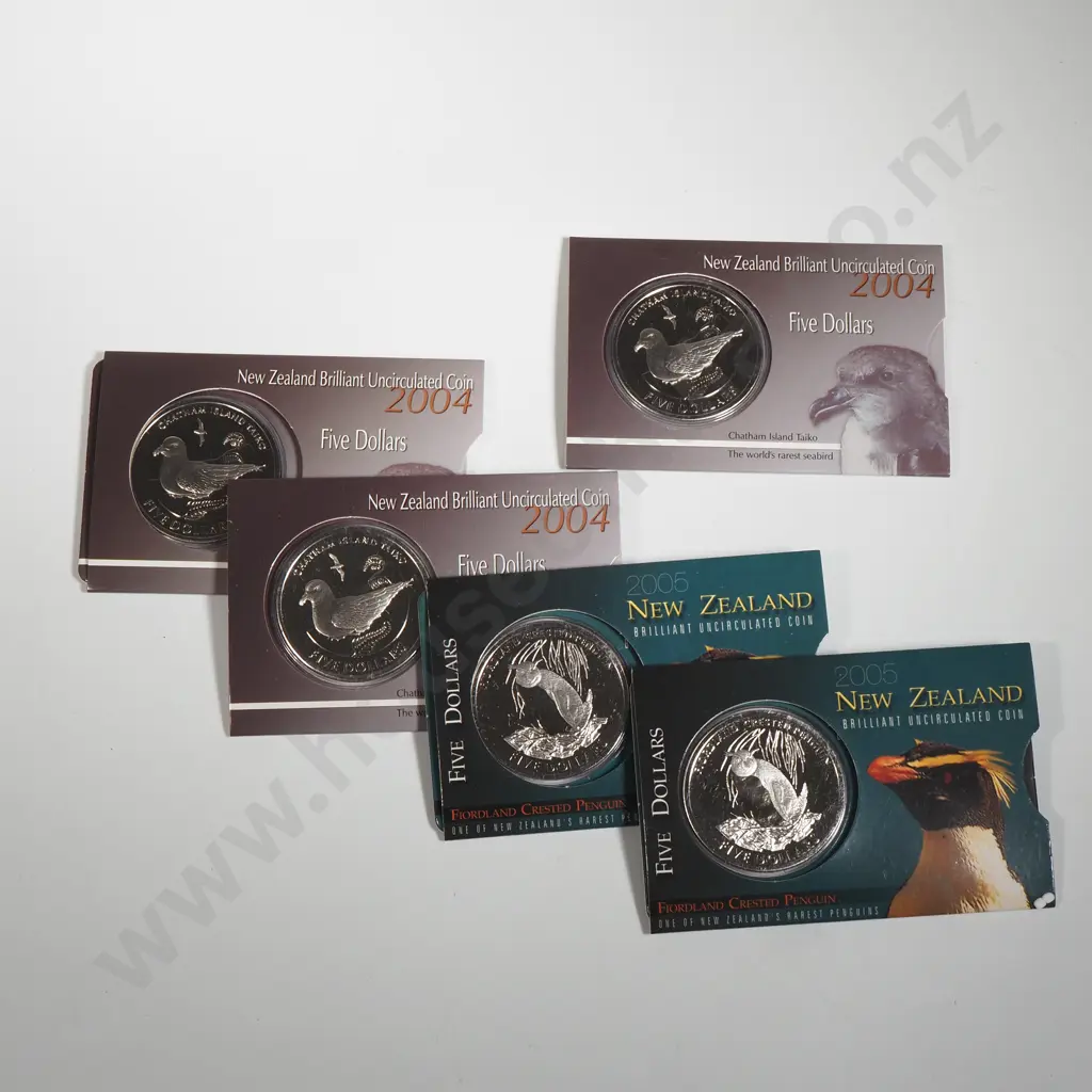 Five New Zealand UNC Five Dollar Coins Image 1++