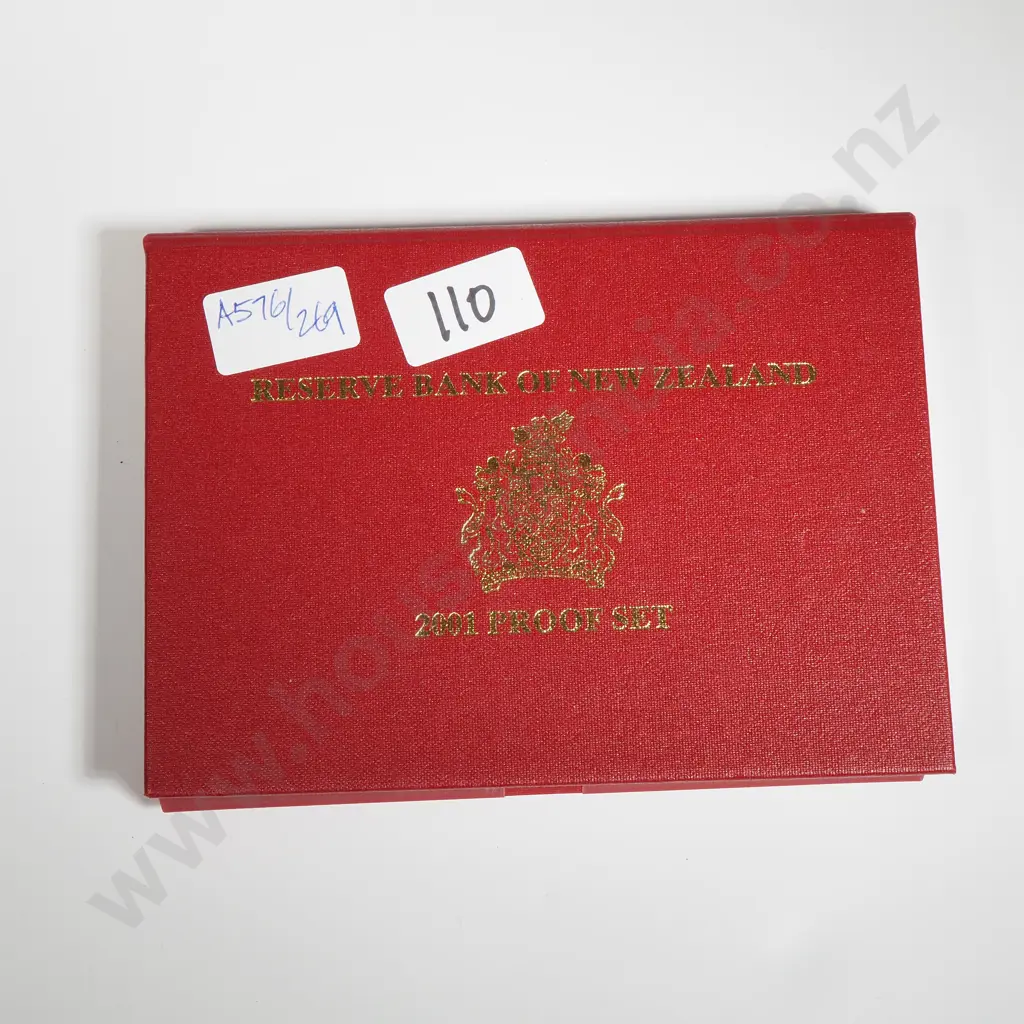 2001 New Zealand Proof Coin Set  Image 1++