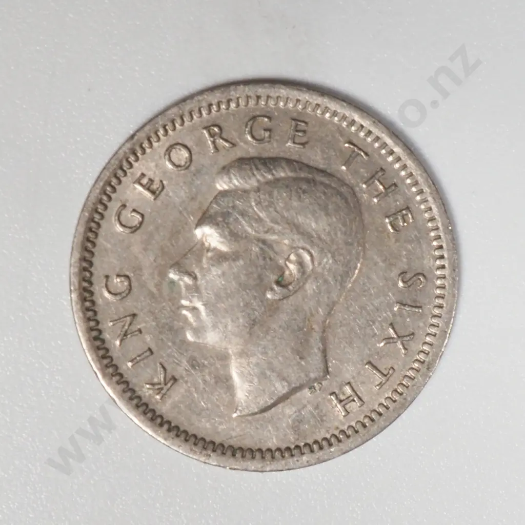 Large Assorted lot of New Zealand 1950 Threepence Coins  Image 1++