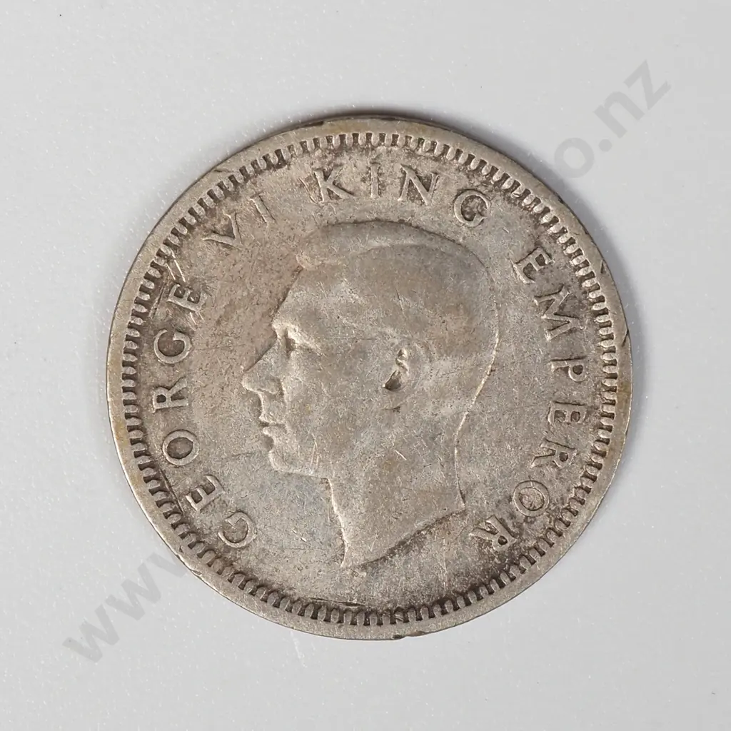 10 1942 New Zealand Threepence Coins Image 1++