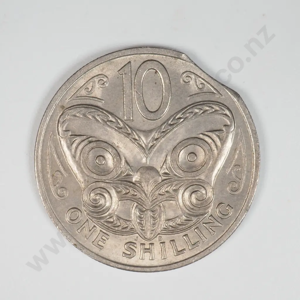 1967 New Zealand Ten Cent Coin w Clip Error  Image 1++
