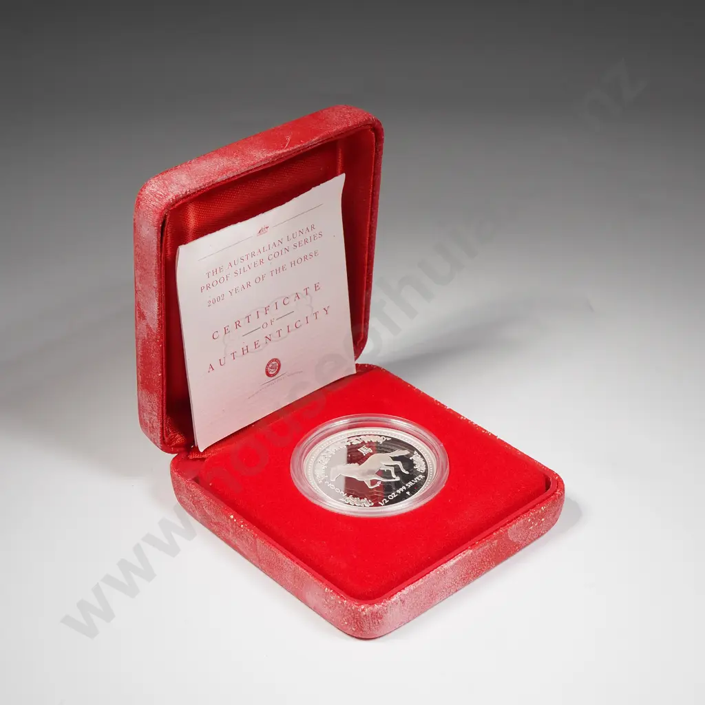 2002 Chinese Half Ounce Silver Proof Coin  Image 1++