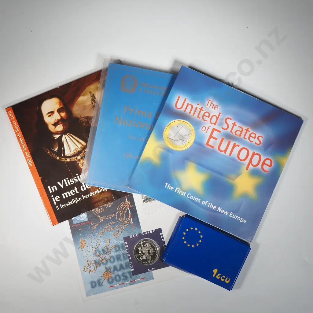 Spain 1989 silver proof 1 ecu, Netherlands 1996 proof 1 ecu in stamp cover, Netherlands 2007 set of 5 proof euro coins, Italy 2002 set of 8 proof euro coins, 2001/2002 set of 12 euro coins from each of the issuing countries Image 1++