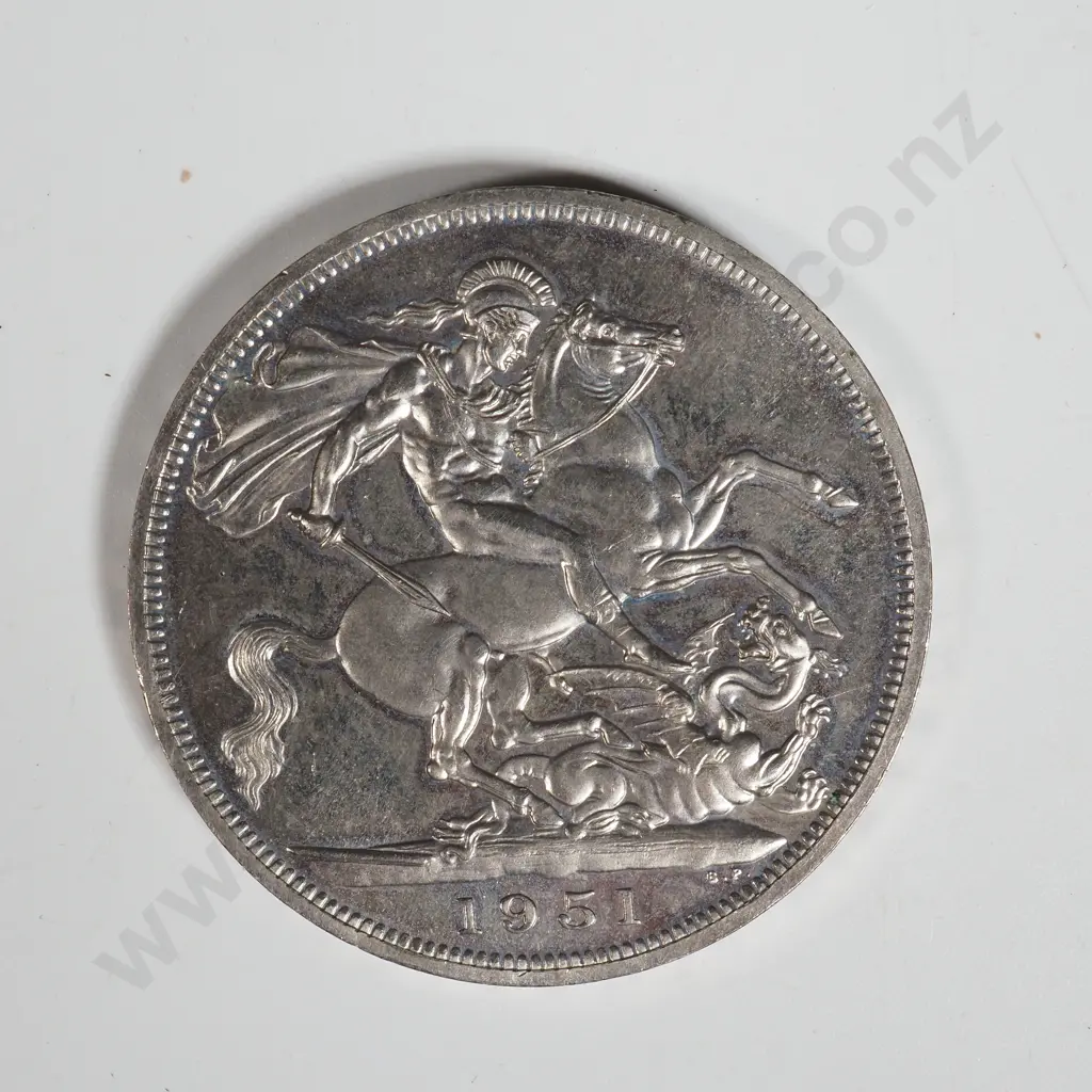 8 x UK 1951 crown coins Image 1++