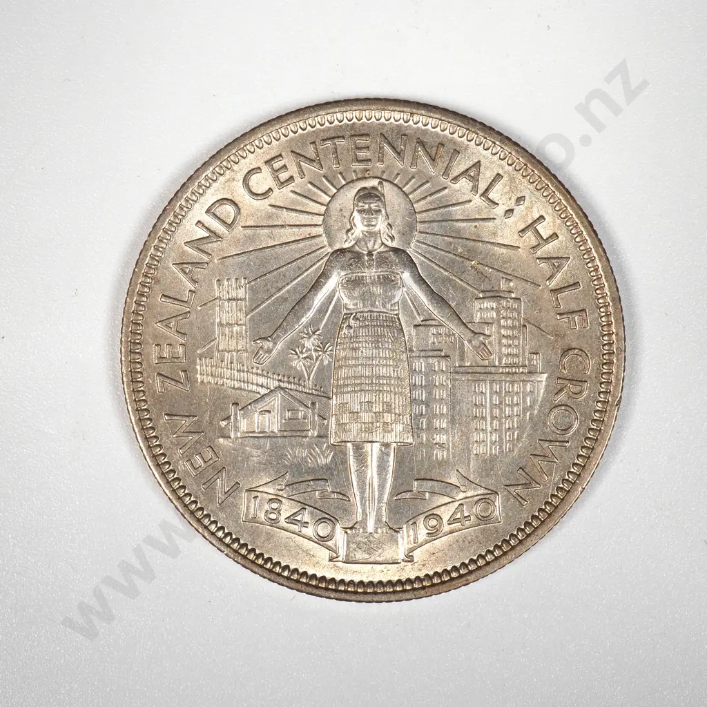 1940 New Zealand Waitangi Half Crown  Image 1++