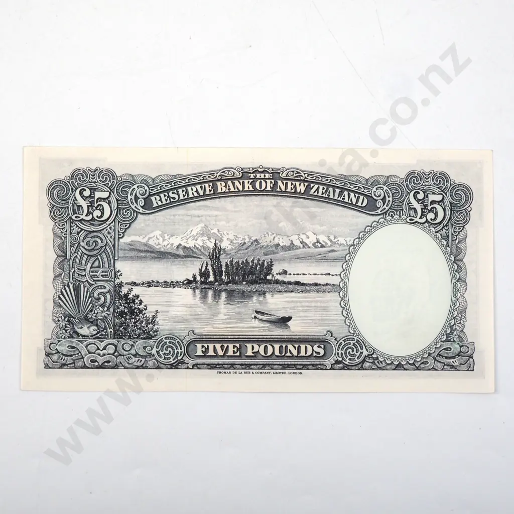 New Zealand Five Pound Fleming Banknote AUNC - Second to Last Prefix  Image 1++