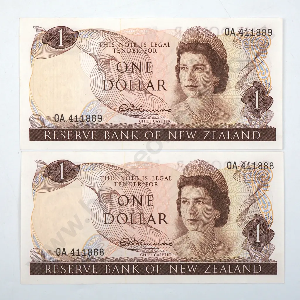 Two Consecutive Fleming One Dollar Banknotes - AUNC  Image 1++