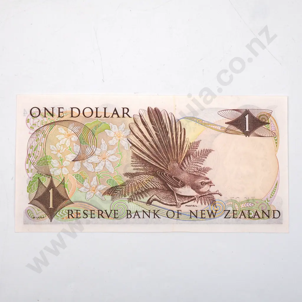 New Zealand One Dollar Fleming Banknote  Image 1++
