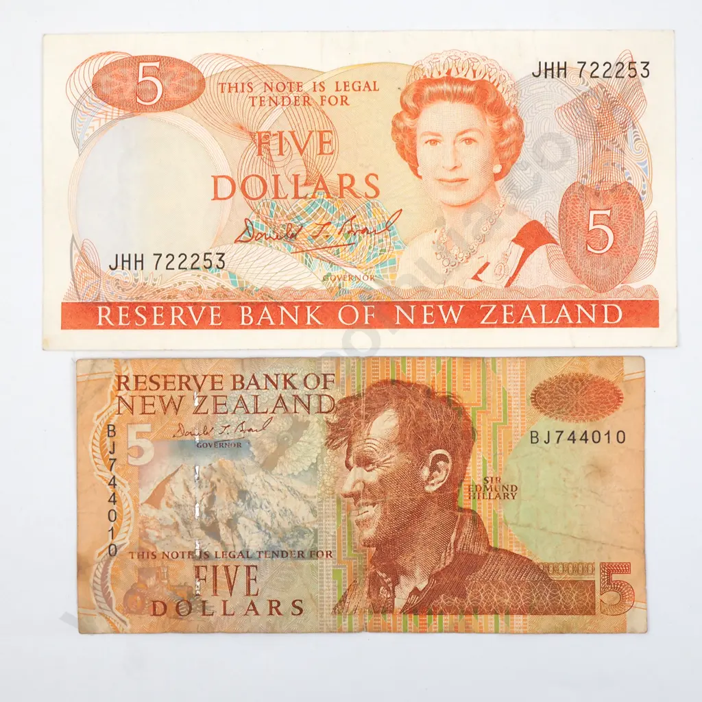 Two Five Dollar Brash Banknotes  Image 1++
